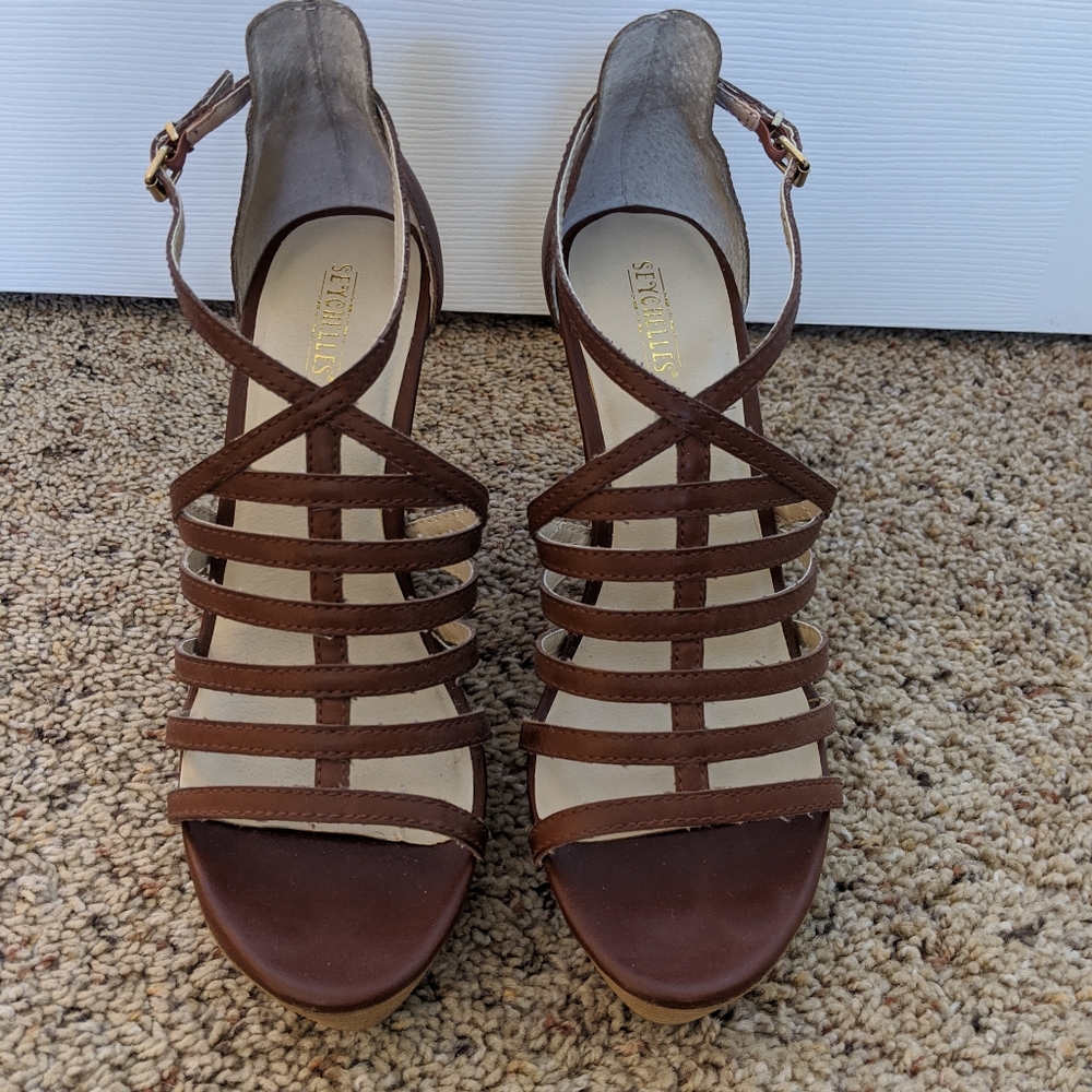 Brown Wedges